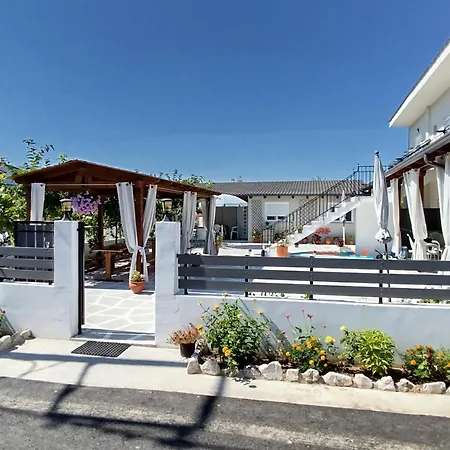 Apartamento Harmony Larissa